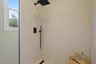 7404 Woodrow Wilson Dr, Hollywood Hills, CA 90046 - Photo 26