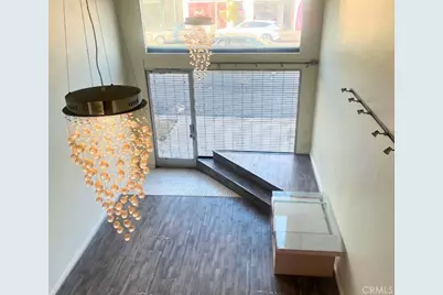 7552 Melrose Ave, Los Angeles, CA 90046 - Photo 2