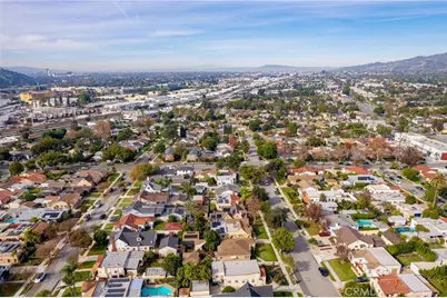 806 Burchett, Glendale, CA 91202 - Photo 48