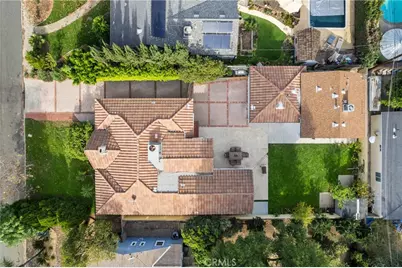 7406 Collett, Van Nuys, CA 91406 - Photo 24