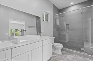 7406 Collett, Van Nuys, CA 91406 - Photo 14