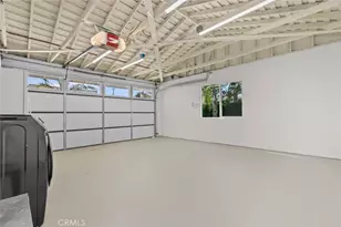 6820 Encino Ave, Van Nuys, CA 91406 - Photo 30