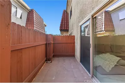630 E Garfield Avenue #6, Glendale, CA 91205 - Photo 6