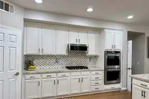 29223 Bernardo Way, Valencia, CA 91354 - Photo 4