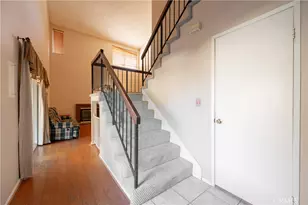 25710 Lupita, Valencia, CA 91355 - Photo 2