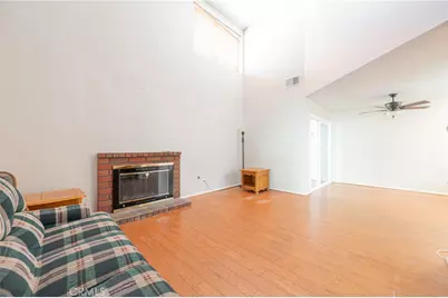 25710 Lupita, Valencia, CA 91355 - Photo 4
