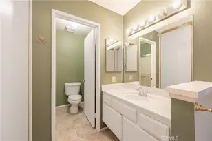 25710 Lupita, Valencia, CA 91355 - Photo 22