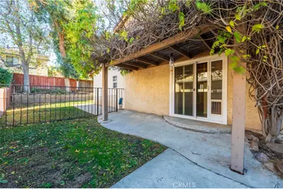 25710 Lupita, Valencia, CA 91355 - Photo 34