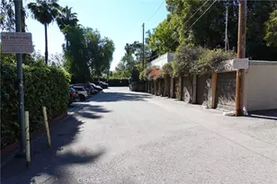 6845 Alta Loma Terrace, Los Angeles, CA 90068 - Photo 44