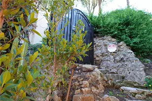 6845 Alta Loma Terrace, Los Angeles, CA 90068 - Photo 50