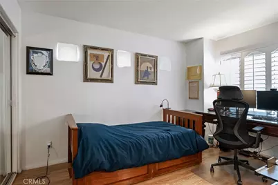 1942 Caminito De La Estrella, Glendale, CA 91208 - Photo 20