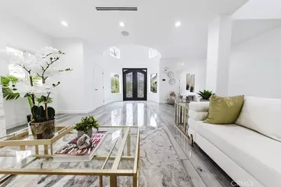 5157 Avenida Oriente, Tarzana, CA 91356 - Photo 12