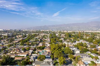 2304 2306 W Burbank Boulevard, Burbank, CA 91506 - Photo 46