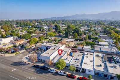2304 2306 W Burbank Boulevard, Burbank, CA 91506 - Photo 36