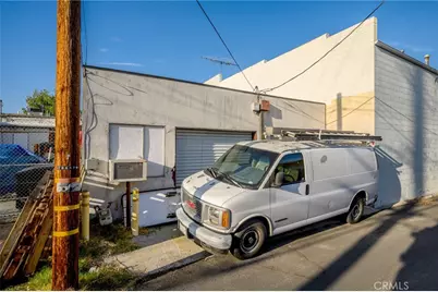 2304 2306 W Burbank Boulevard, Burbank, CA 91506 - Photo 32