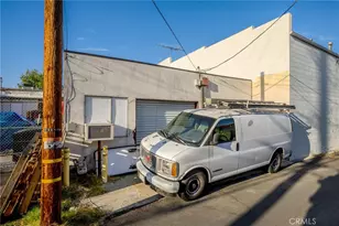 2304 2306 W Burbank Blvd, Burbank, CA 91506 - Photo 32