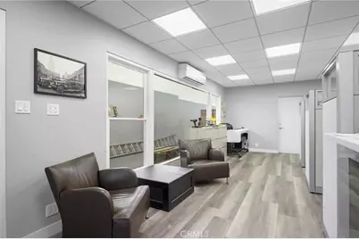 2304 2306 W Burbank Boulevard, Burbank, CA 91506 - Photo 6