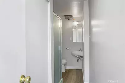 2304 2306 W Burbank Boulevard, Burbank, CA 91506 - Photo 18