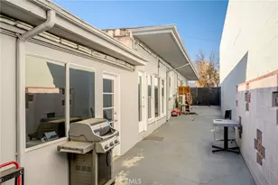 2304 2306 W Burbank Blvd, Burbank, CA 91506 - Photo 28