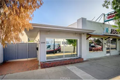 2304 2306 W Burbank Boulevard, Burbank, CA 91506 - Photo 1