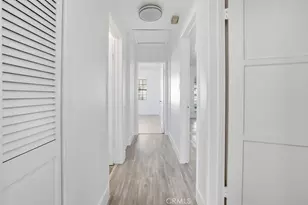 8321 Valecrest Dr, Los Angeles, CA 91352 - Photo 14