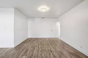 8321 Valecrest Dr, Los Angeles, CA 91352 - Photo 6