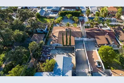 10533 Samoa Avenue, Tujunga, CA 91042 - Photo 48