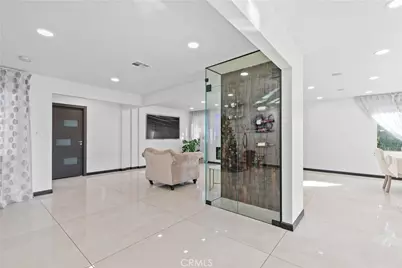 10533 Samoa Avenue, Tujunga, CA 91042 - Photo 10