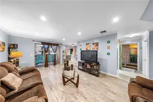 121 Sinclair Ave, Glendale, CA 91206 - Photo 2