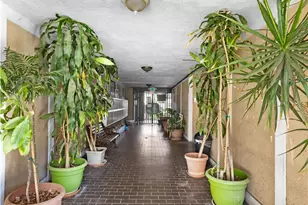 121 Sinclair Ave, Glendale, CA 91206 - Photo 26