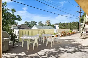 121 Sinclair Ave, Glendale, CA 91206 - Photo 18