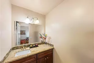 121 Sinclair Ave, Glendale, CA 91206 - Photo 14