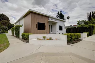 14955 Hartsook, Sherman Oaks, CA 91403 - Photo 4