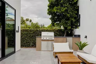 14955 Hartsook, Sherman Oaks, CA 91403 - Photo 60