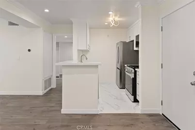 18620 Hatteras # 173, Tarzana, CA 91356 - Photo 14