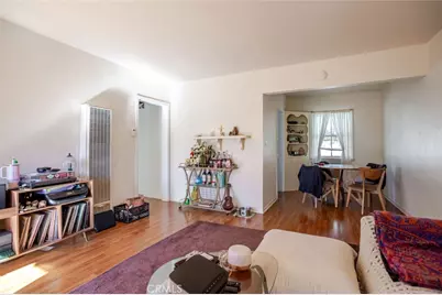 2010 N Los Robles Avenue, Pasadena, CA 91104 - Photo 4