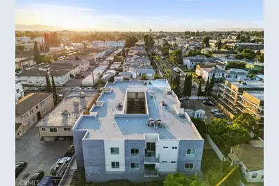 6320 Beck Avenue, North Hollywood, CA 91606 - Photo 2