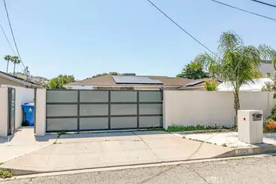 11024 Peoria Street, Los Angeles, CA 91352 - Photo 4