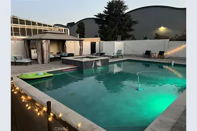 11024 Peoria Street, Los Angeles, CA 91352 - Photo 2