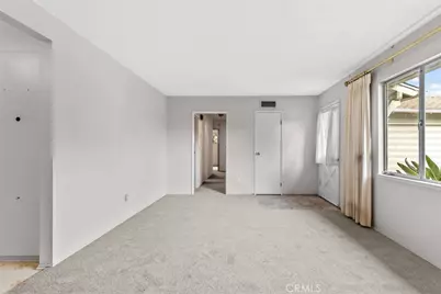 9825 Tujunga Canyon Place, Tujunga, CA 91042 - Photo 8