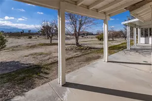 12384 Redwood Rd, Pinon Hills, CA 92372 - Photo 26