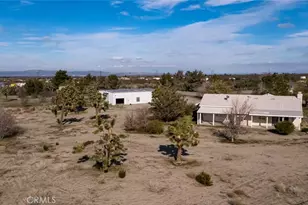 12384 Redwood Rd, Pinon Hills, CA 92372 - Photo 6