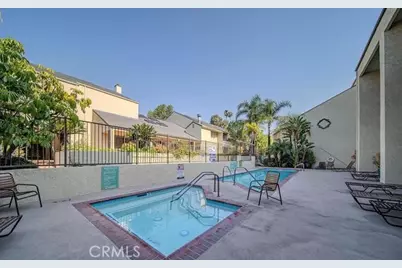 64 N Mar Vista #213, Pasadena, CA 91106 - Photo 2