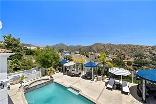 759 Foxkirk Rd, Glendale, CA 91206 - Photo 32