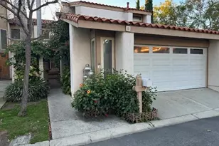 2 Shasta, Irvine, CA 92612 - Photo 2