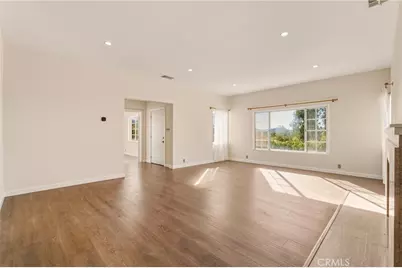 1659 Puebla, Glendale, CA 91207 - Photo 8