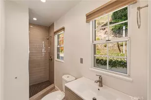 1659 Puebla, Glendale, CA 91207 - Photo 24