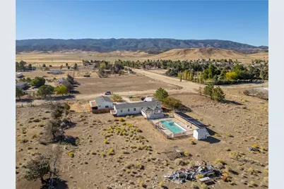 28339 Mimi, Lancaster, CA 93536 - Photo 6