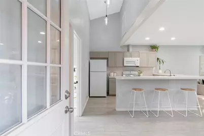 8450 Calvin Avenue, Northridge, CA 91324 - Photo 26