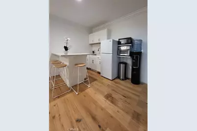 8450 Calvin Avenue, Northridge, CA 91324 - Photo 20